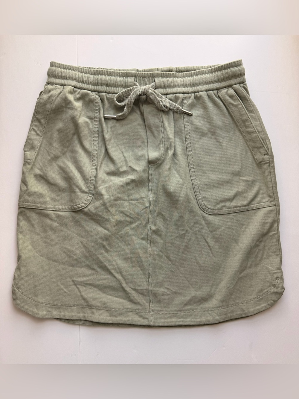 Athleta Olive Green Drawstring Pocket Skirt size XS